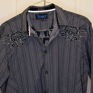 SOLD - Roar Black on Grey Long Sleeve Signature